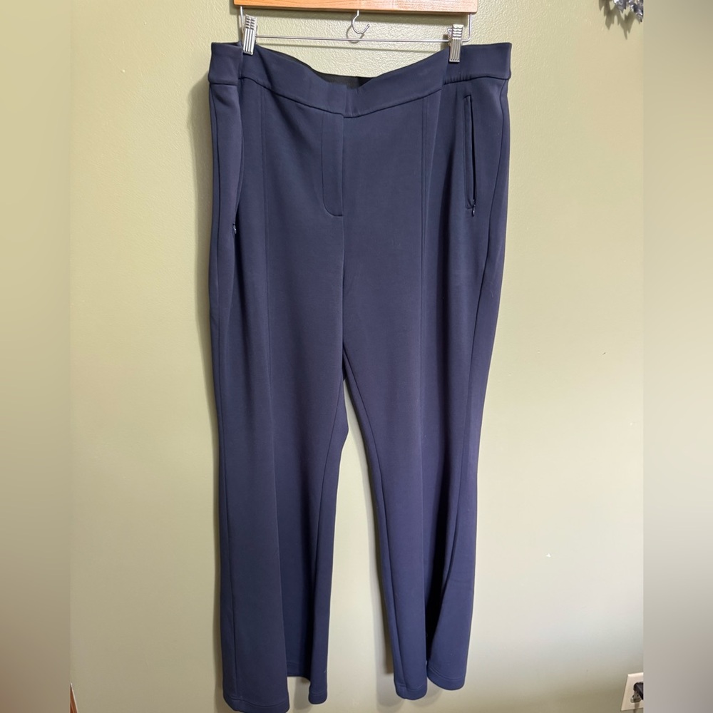 Lane Bryant Mid-Rise Flare Pant, Navy, Size 24T,‎ NWT